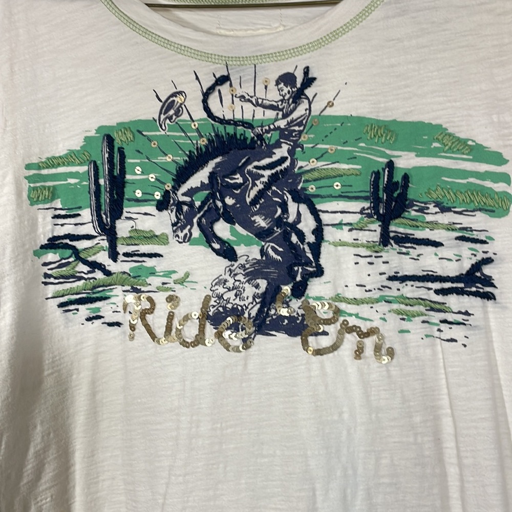 DD Ranch top